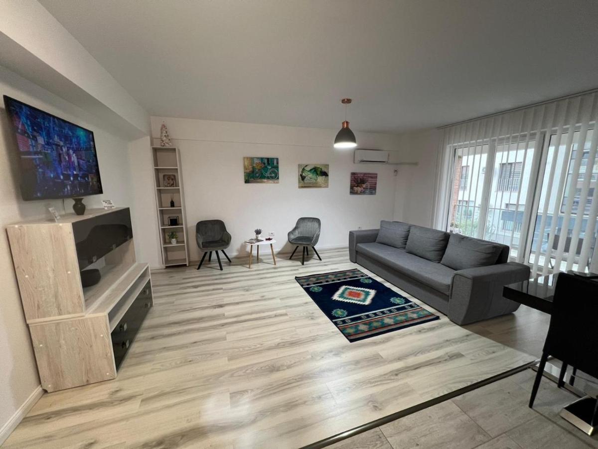 Chic Apartament Complex Inamstro Iasi Buitenkant foto