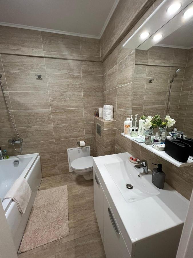 Chic Apartament Complex Inamstro Iasi Buitenkant foto