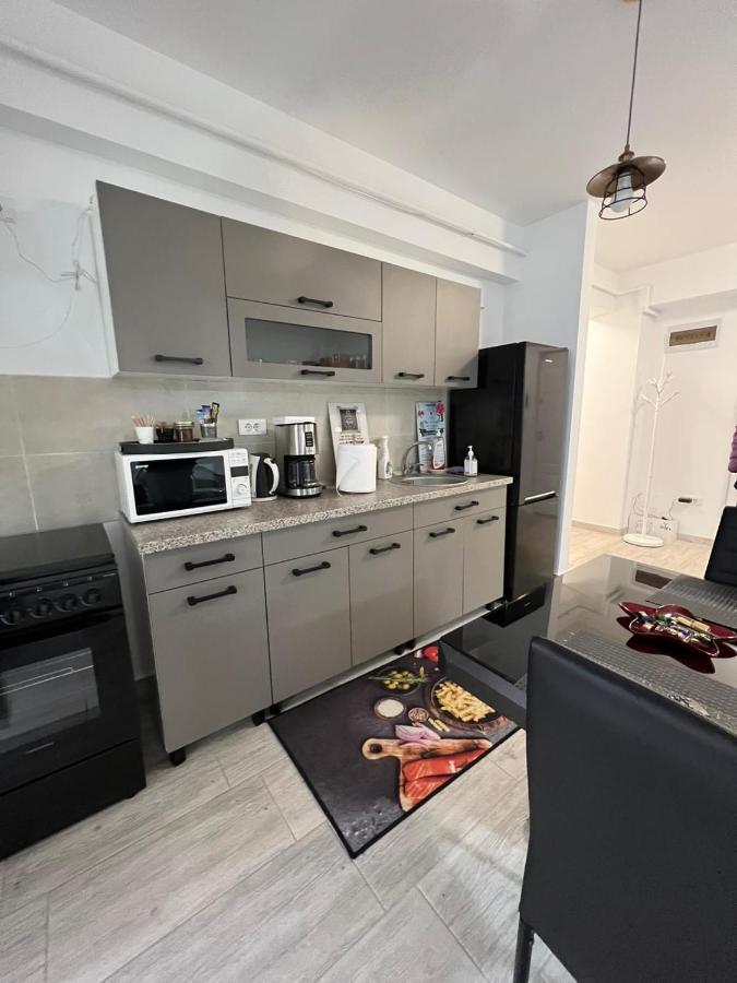 Chic Apartament Complex Inamstro Iasi Buitenkant foto